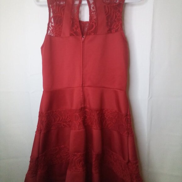 Three Pink Hearts Trixxi Dress Women XL Sleeveless Lace Detail Party Holiday Red - Picture 13 of 16